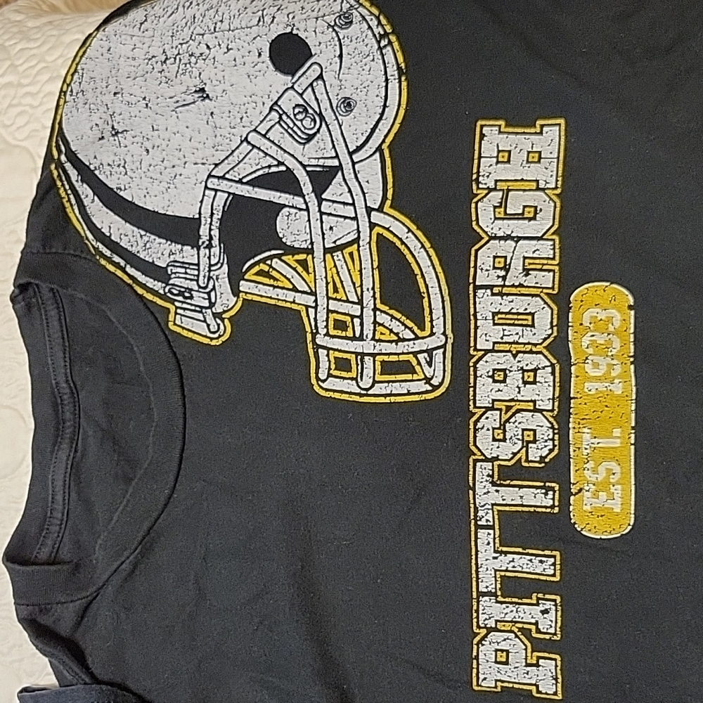 Pittsburgh steelers Boys large or adult small shirts